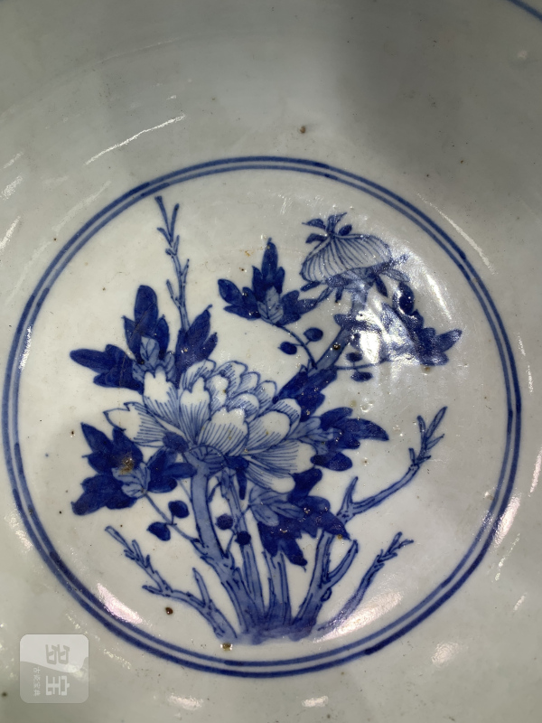 清晚期青花雉鸡牡丹纹大碗 - 图8